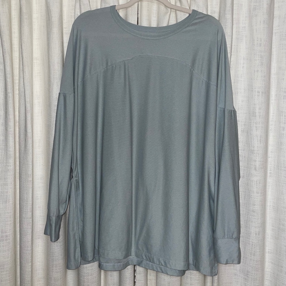 Old Navy Active Cloud Soft Tunic Top